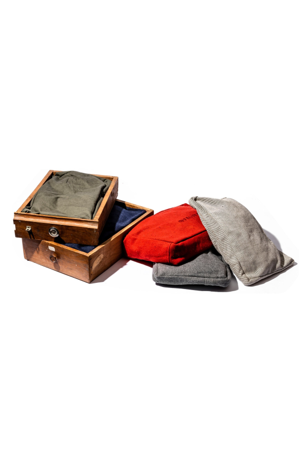 Puebco Vintage Drawer Pet Bed