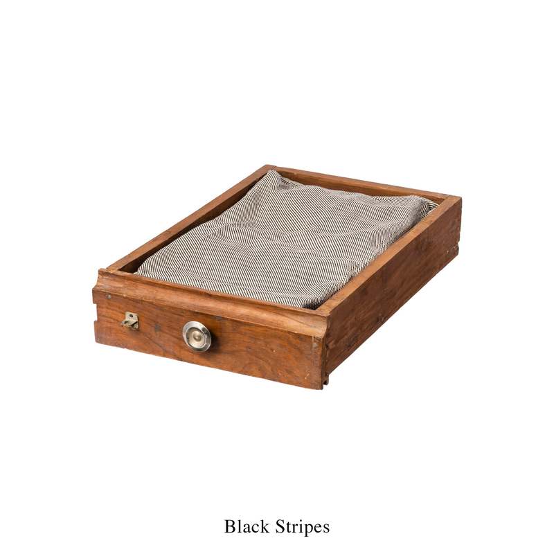 Puebco Vintage Drawer Pet Bed