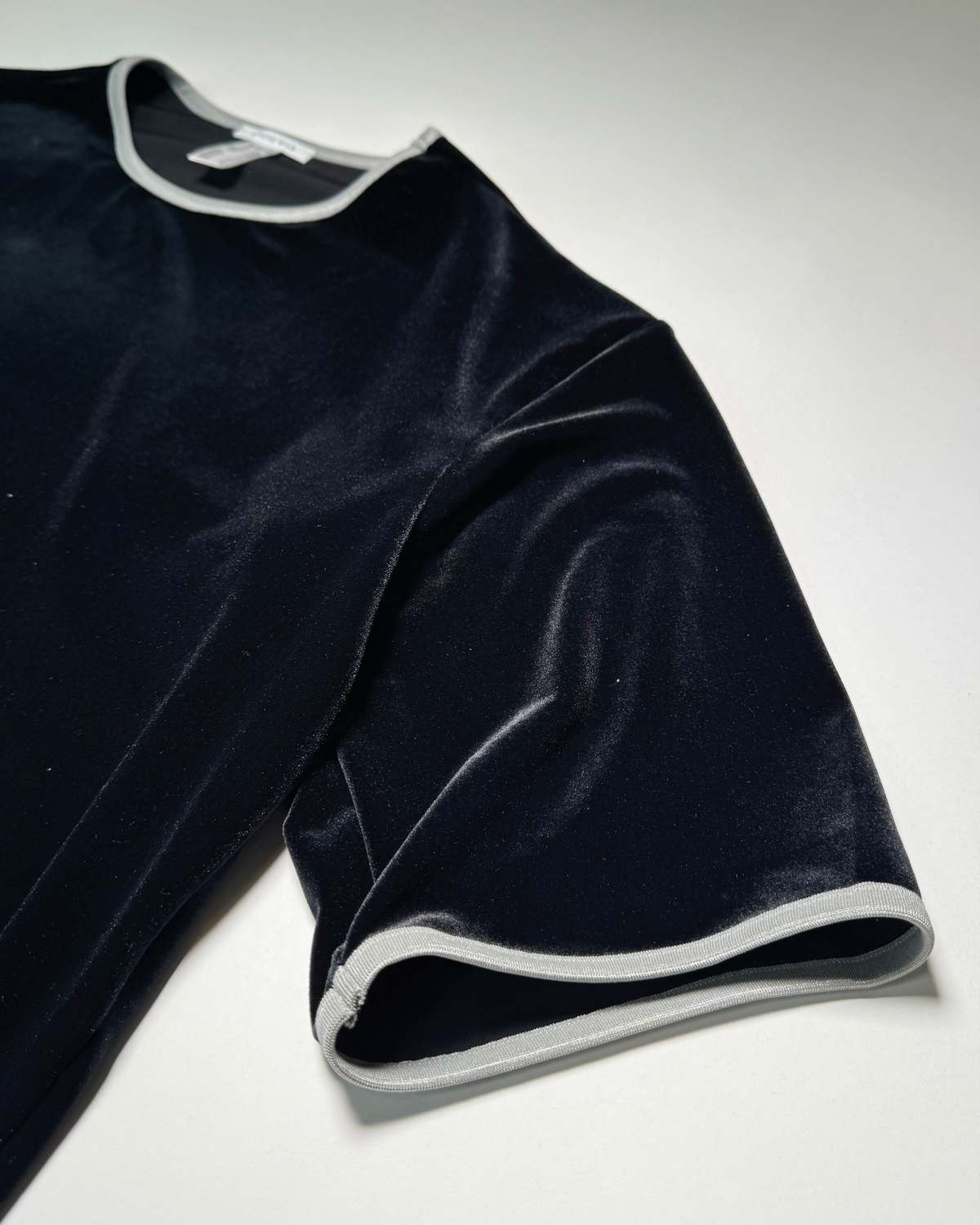 Simone Wild Oversized Tee - Black - Image 2 of 2