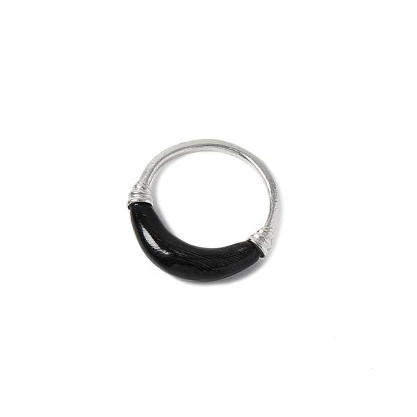Oude Waag Ox Horn Crescent Ring