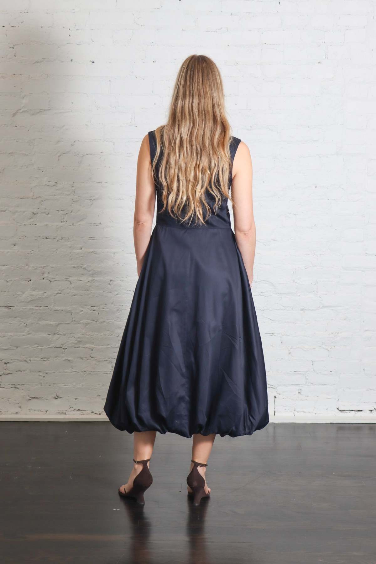 Shwetambari Bubble Dress - Image 2 of 6