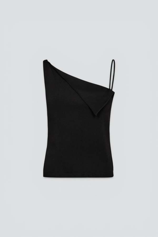 A. Roege Hove Trine Top