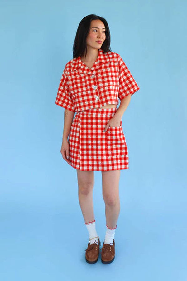 Noble Shell Utility Skort in Gingham Fishies