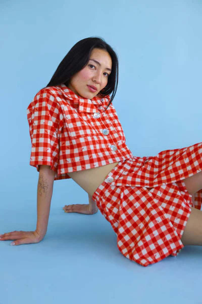 Noble Shell Utility Skort in Gingham Fishies