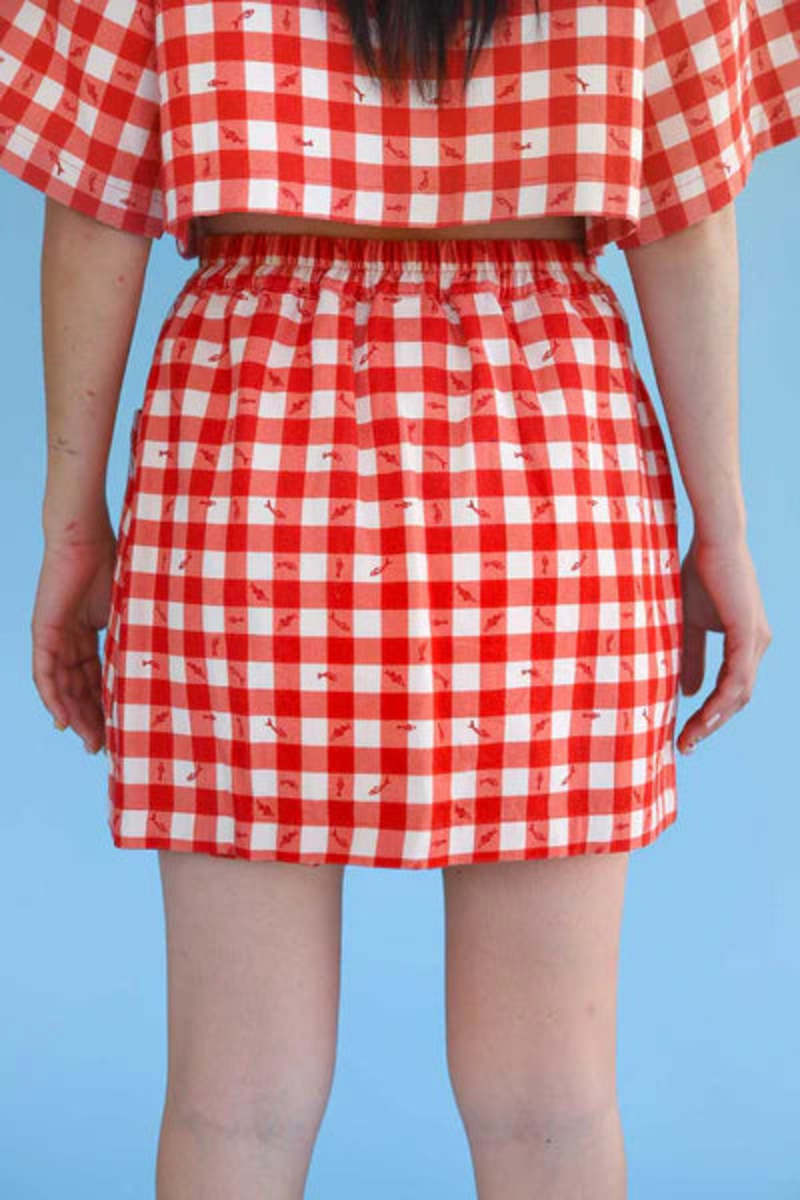 Noble Shell Utility Skort in Gingham Fishies