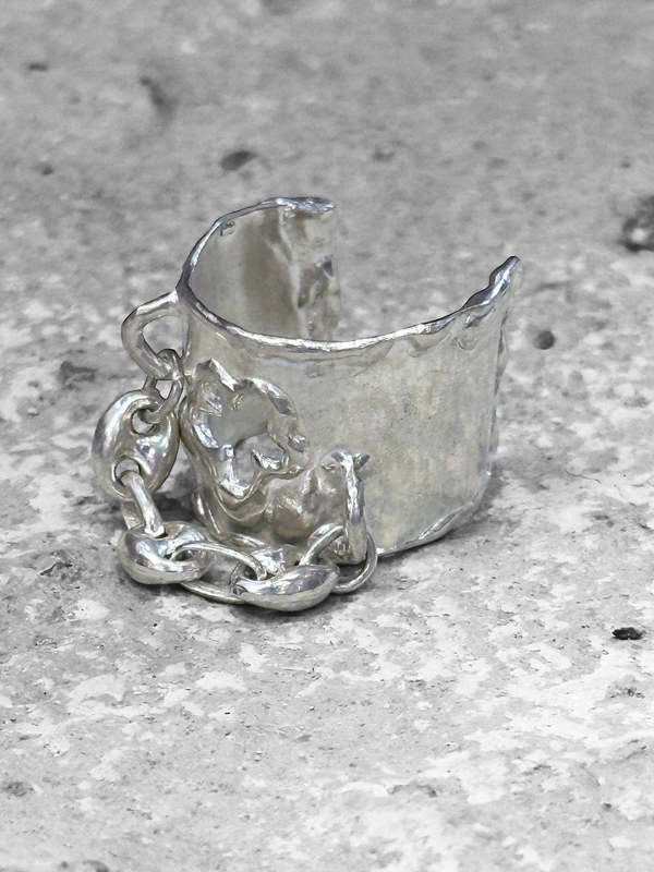 amemori Chained Flower Ring