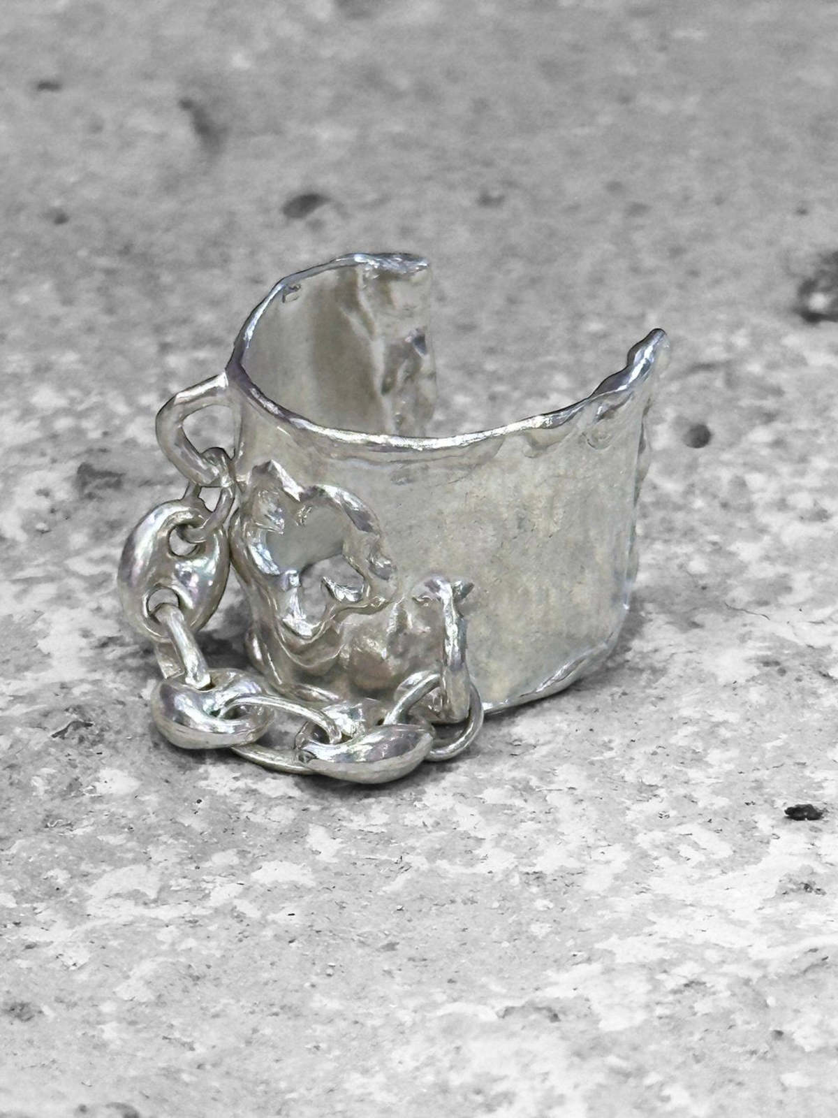 amemori Chained Flower Ring - Image 3 of 3