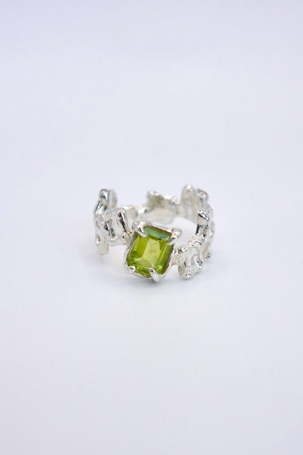 amemori Emerald Cut Ring