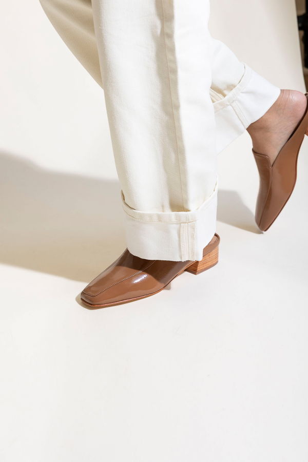 Huma Blanco Felix Loafer Mule Crinkle Patent - Latte