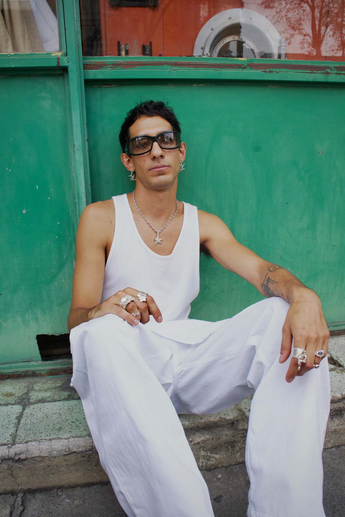 amemori Smiley Star Necklace - Image 4 of 5