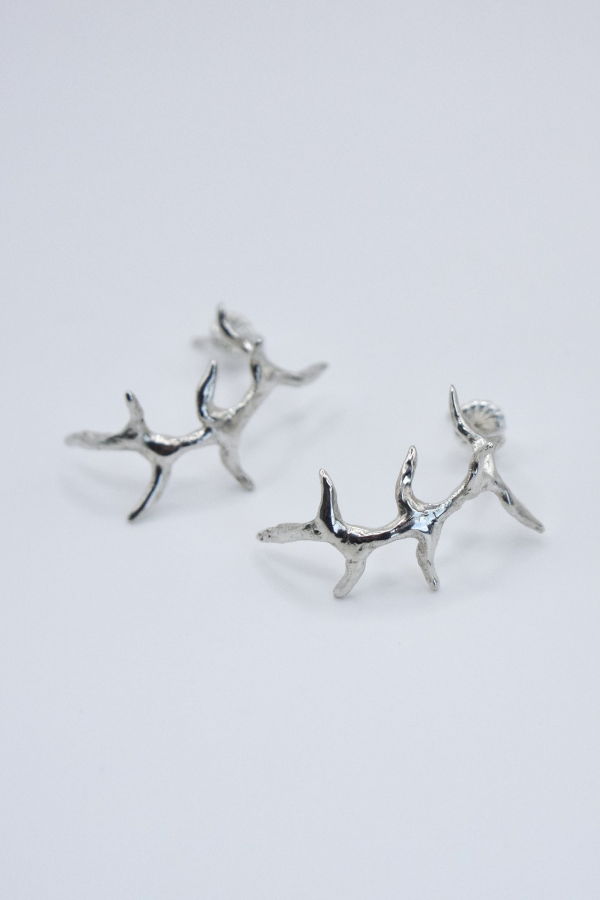 amemori Thorn Hoop Earring