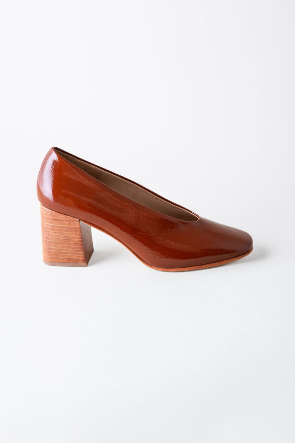 Huma Blanco Salvador Block Heel Crinkle Patent Heels