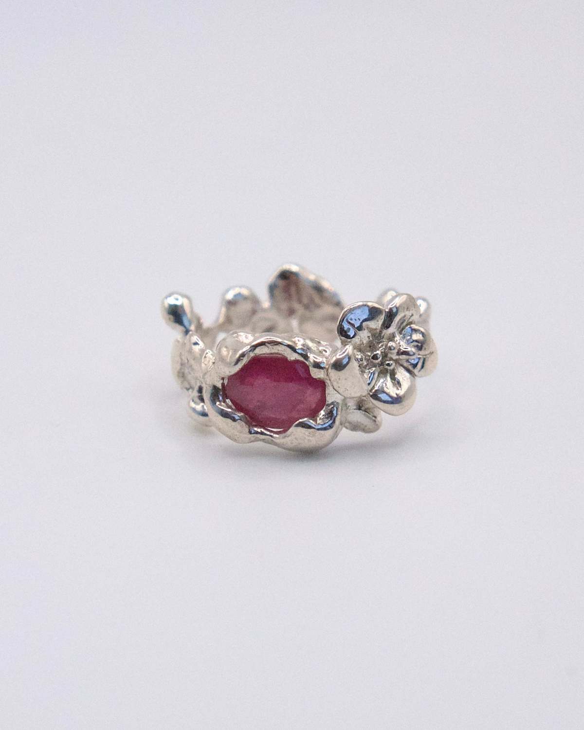 amemori Volcan Flower Ring - Image 1 of 2