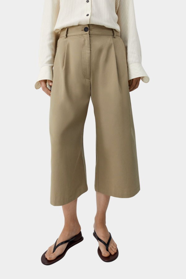 Cordera Cotton Capri Pants - Camel