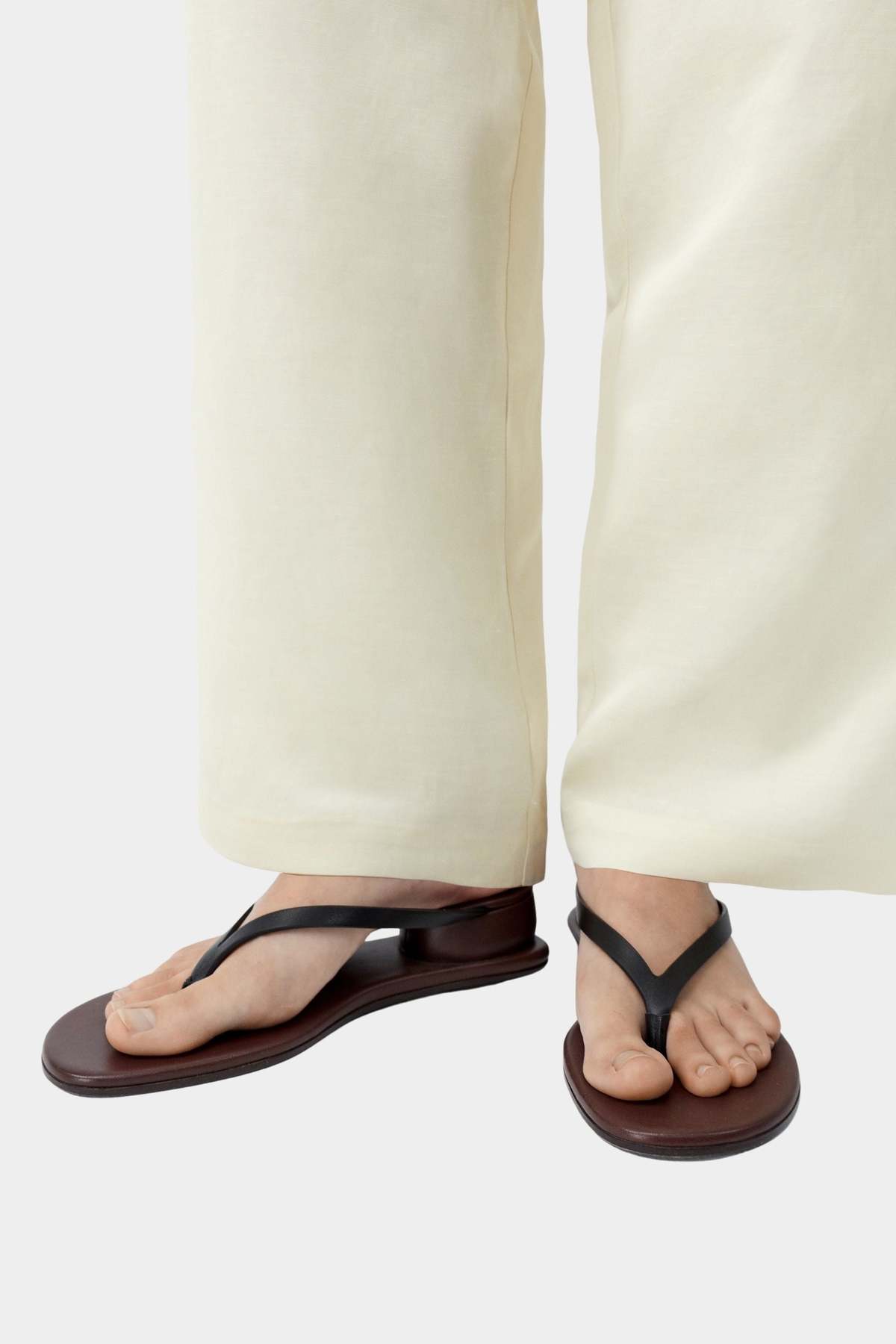 Cordera Estructura Sandal - Black - Image 2 of 4