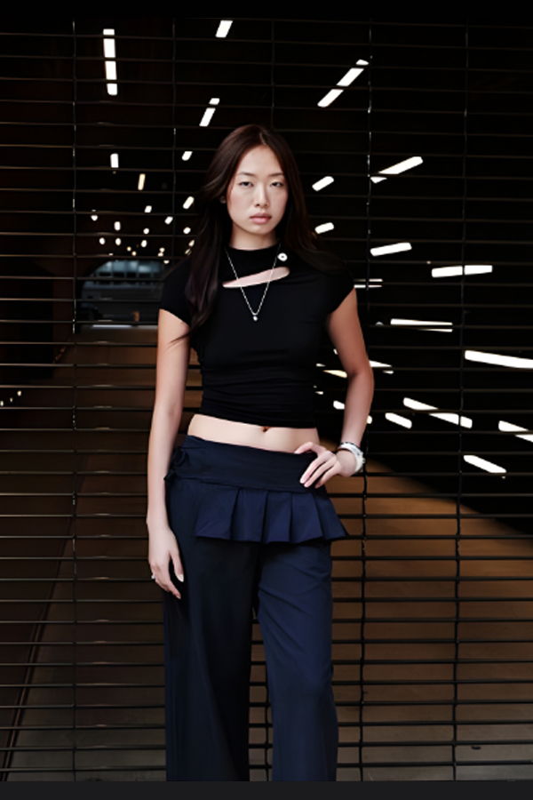 Woodrose Deli The Key Short Sleeve Top