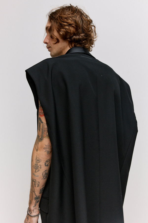 MM6 Maison Margiela Oversized Sleeveless Tuxedo Jacket