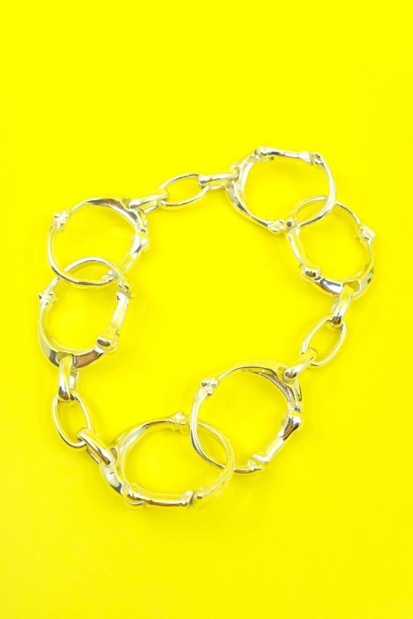 TAKAHIROMIYASHITA The Soloist. Small Silver Bone Shaped Carabiner Bracelet
