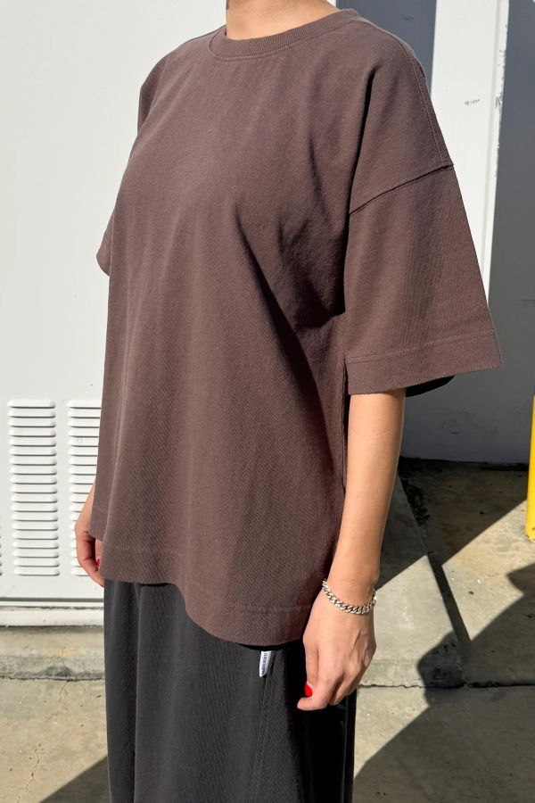 Le Bon Shoppe Jayden Tee - Chocolate