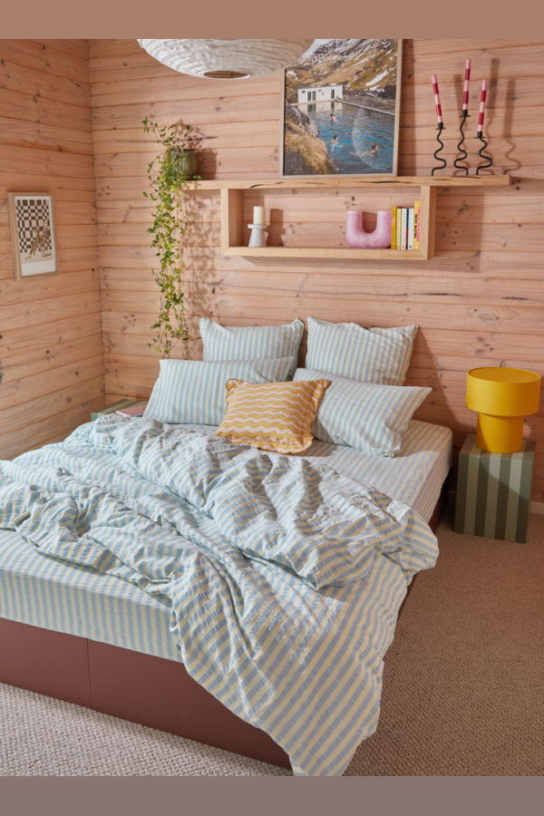 Mosey Me Butter Blue Seersucker Quilt Cover