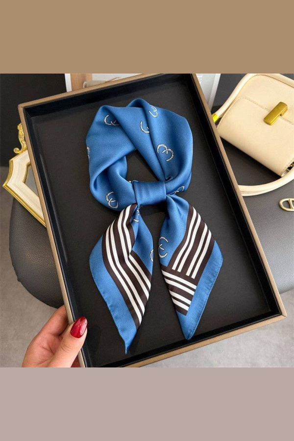 Sheer Trend Fox Hunter's Square Scarf - Blue