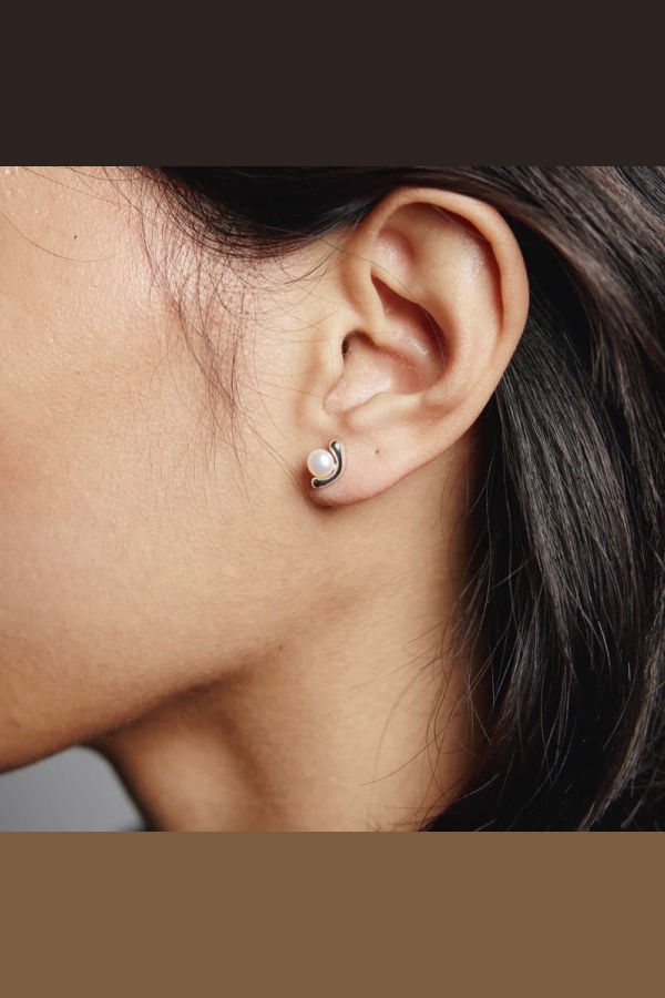 Wolf Circus Ellis Pearl Stud Earrings in Gold or Silver