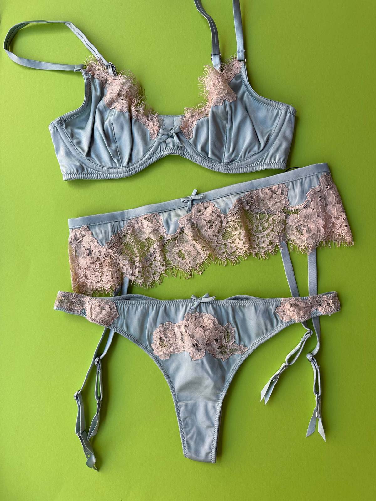 fleur du mal Juliet Lace Demi Underwire Bra - Frosted Mint - Image 6 of 6