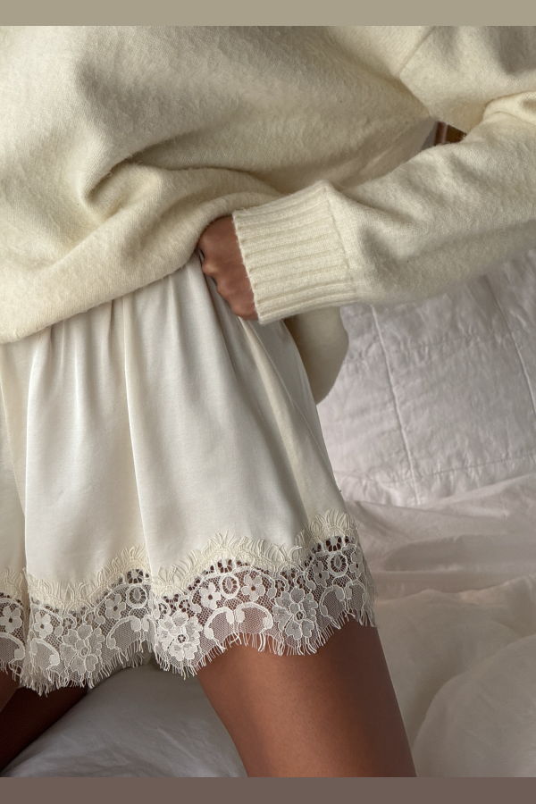 RUMORED Bloom Satin & Lace Short