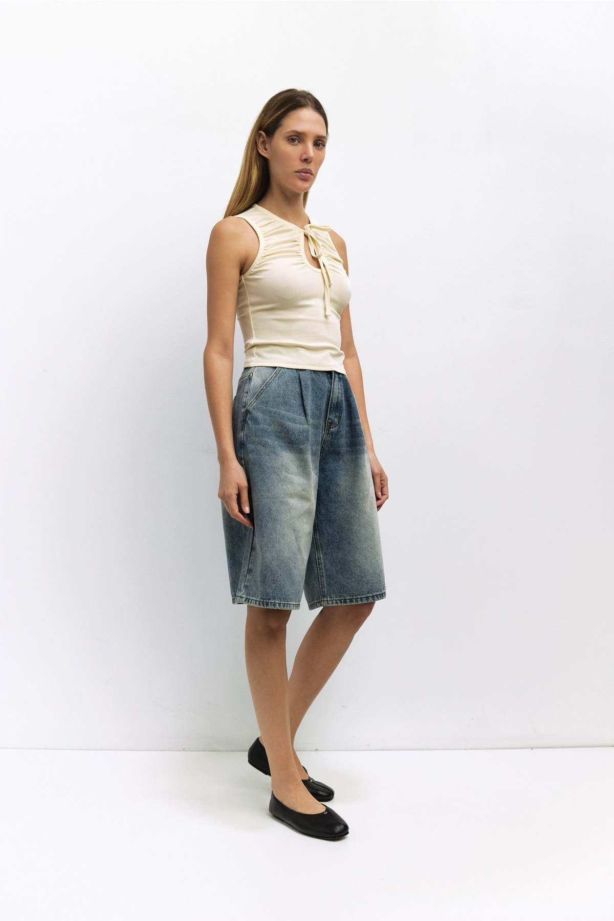 Mod Ref Dana Top - Image 2 of 3