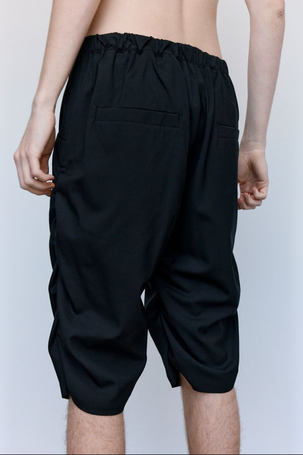 Gabriela Coll Garments NO.330 Summer Wool Draped Short Trouser - Black