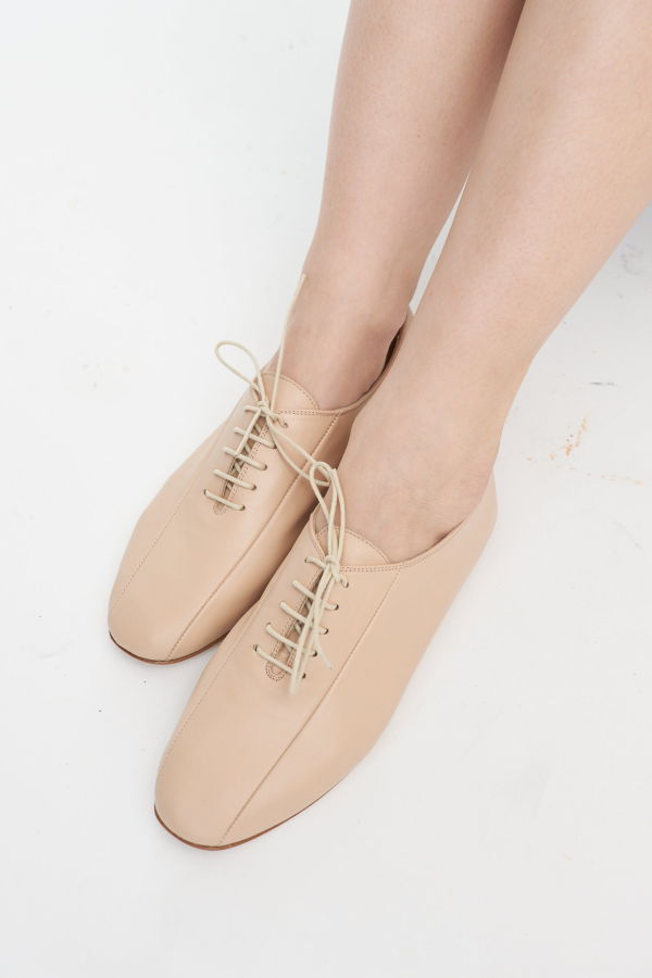 Gan Bowler Bare Shoes