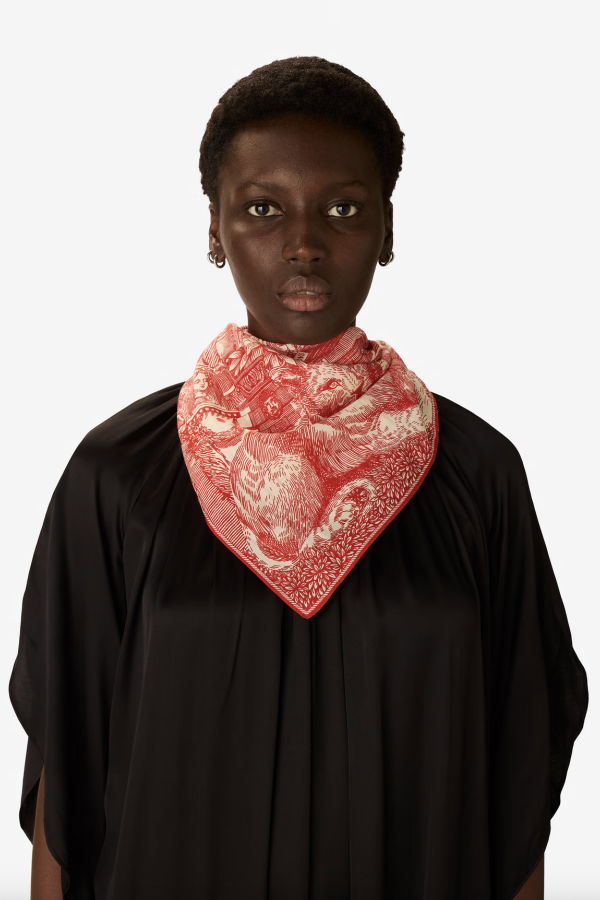Inoui Editions Square 65 Piranesi Scarf