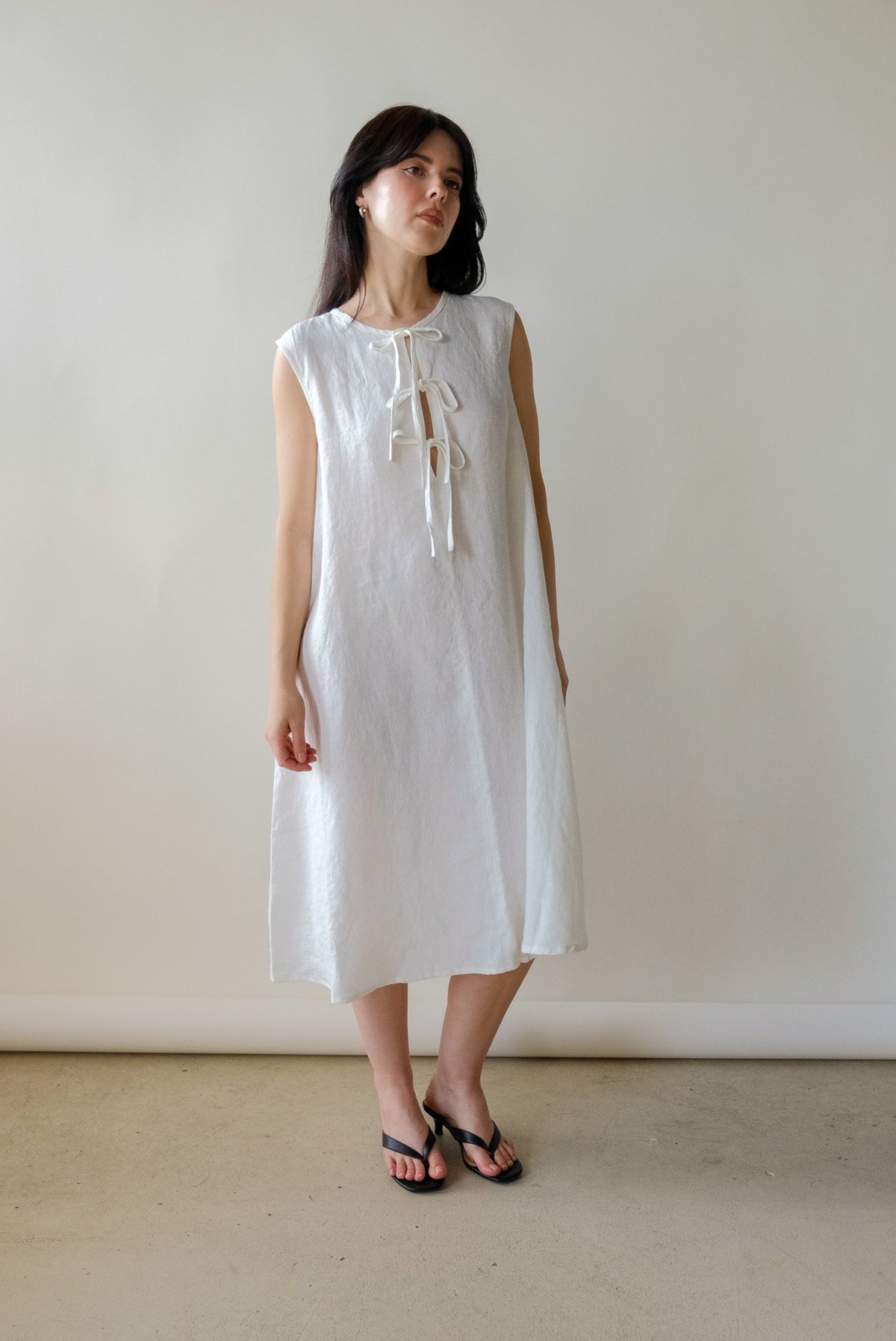 Linenfox Cara Dress - White - Image 4 of 5