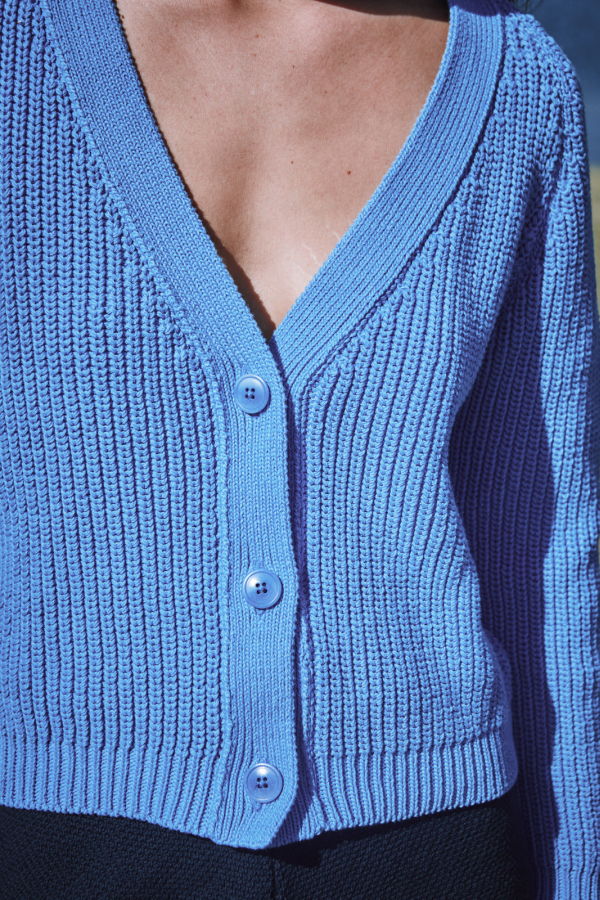 L'ENVERS Anna V-Neck in Organic Cotton Cardigan