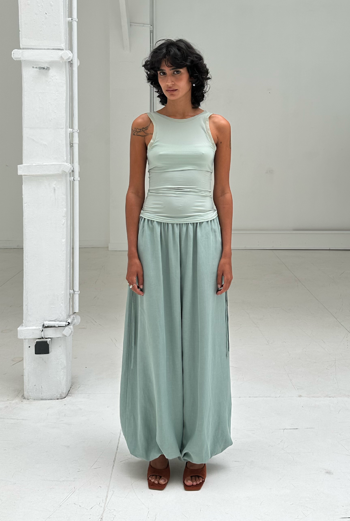 SAEMDI Hedda Trousers - Image 2 of 5