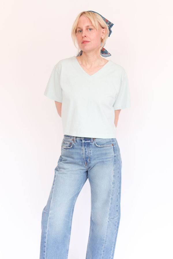 Pacific Cotton Short Sleeve Crop V-Neck Tee - Mist