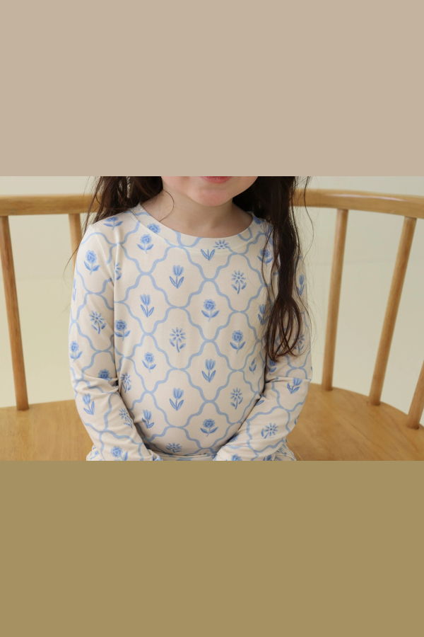 KIDS Honeycomb Goods Two Piece Pajama Set