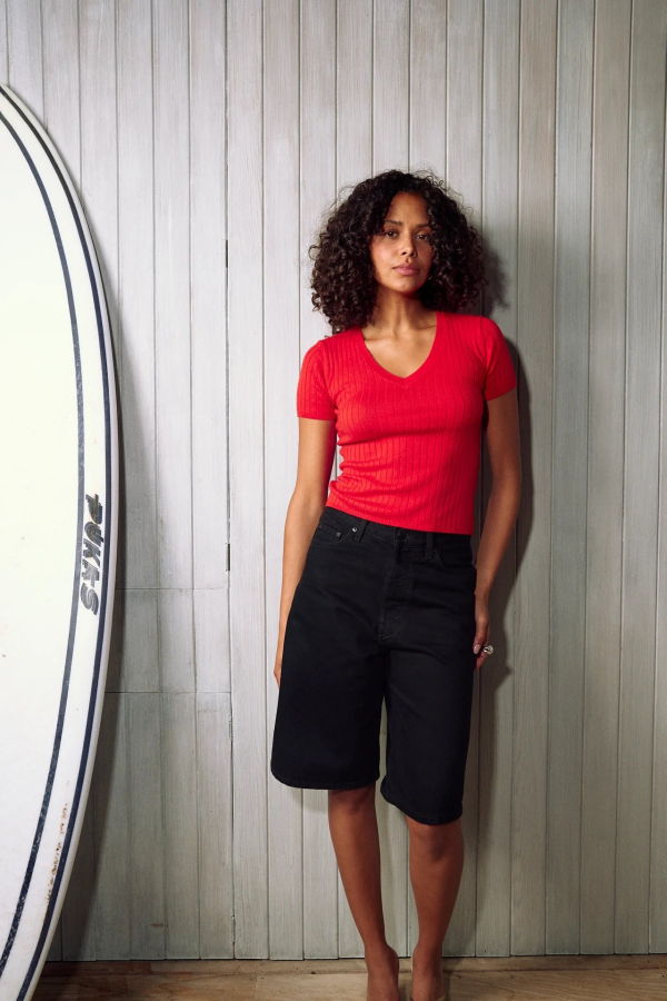 Colorush The Barefoot Drift Rib V Tee