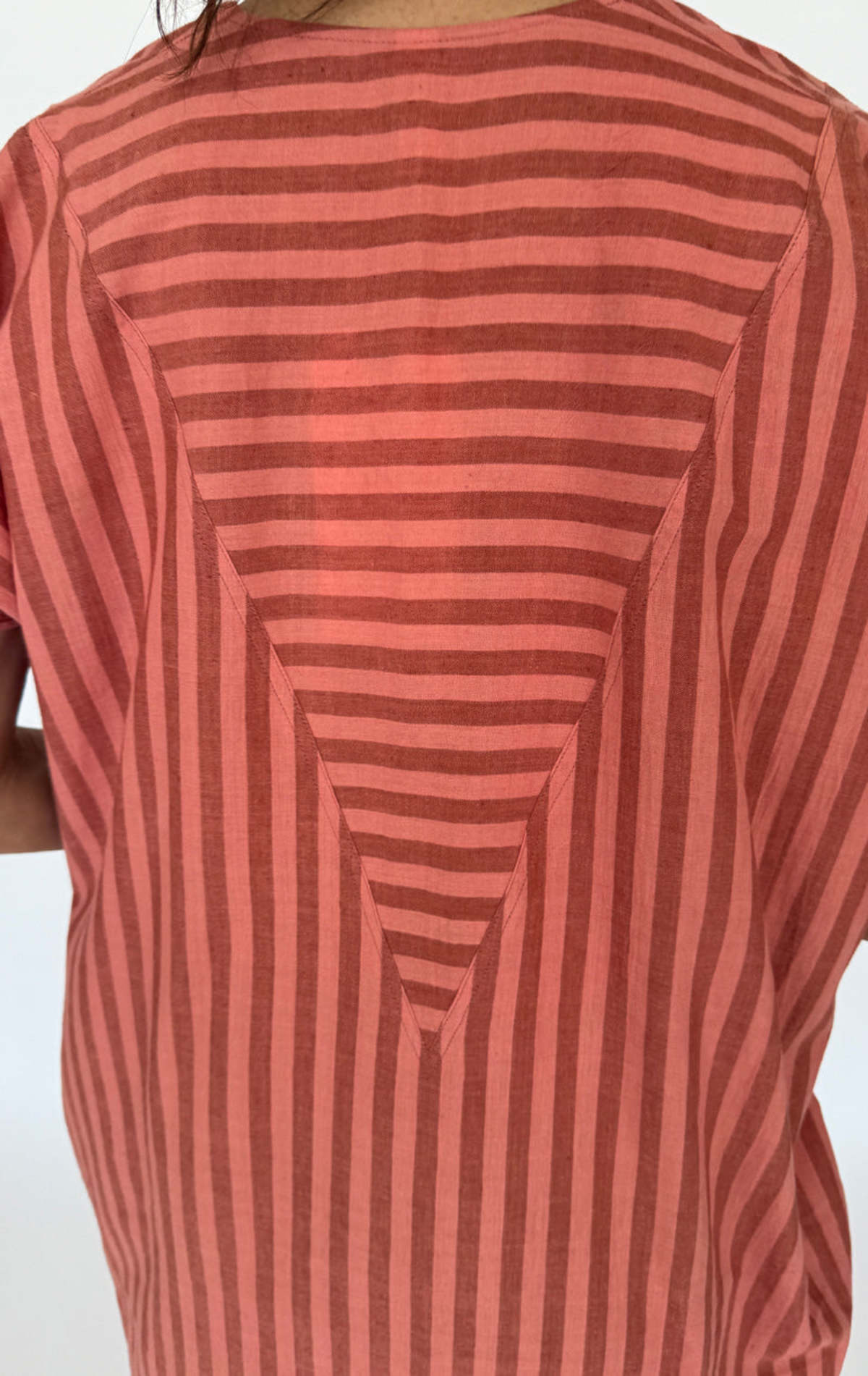 Two V Bib Column Dress - Image 4 of 4