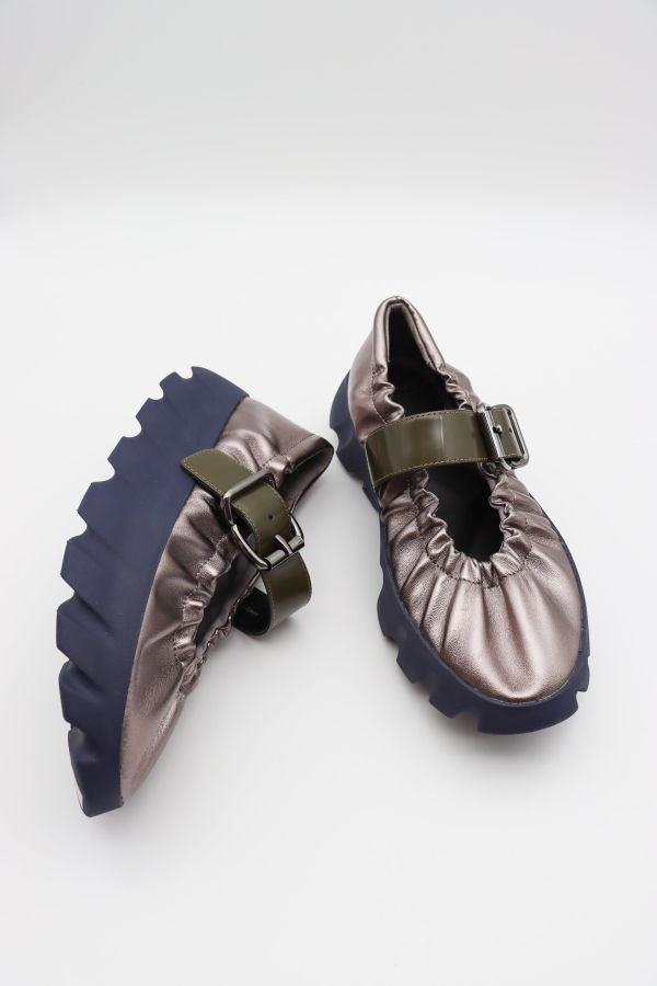 4CCCCEES Tura Cove Platform Flat