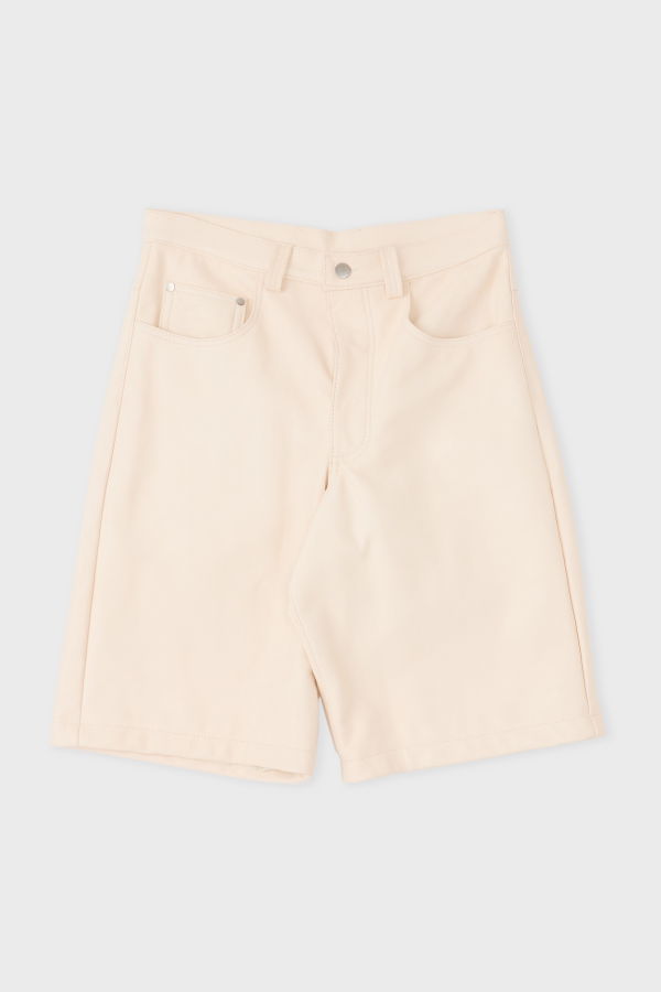Colbo Big Pocket Leather Shorts