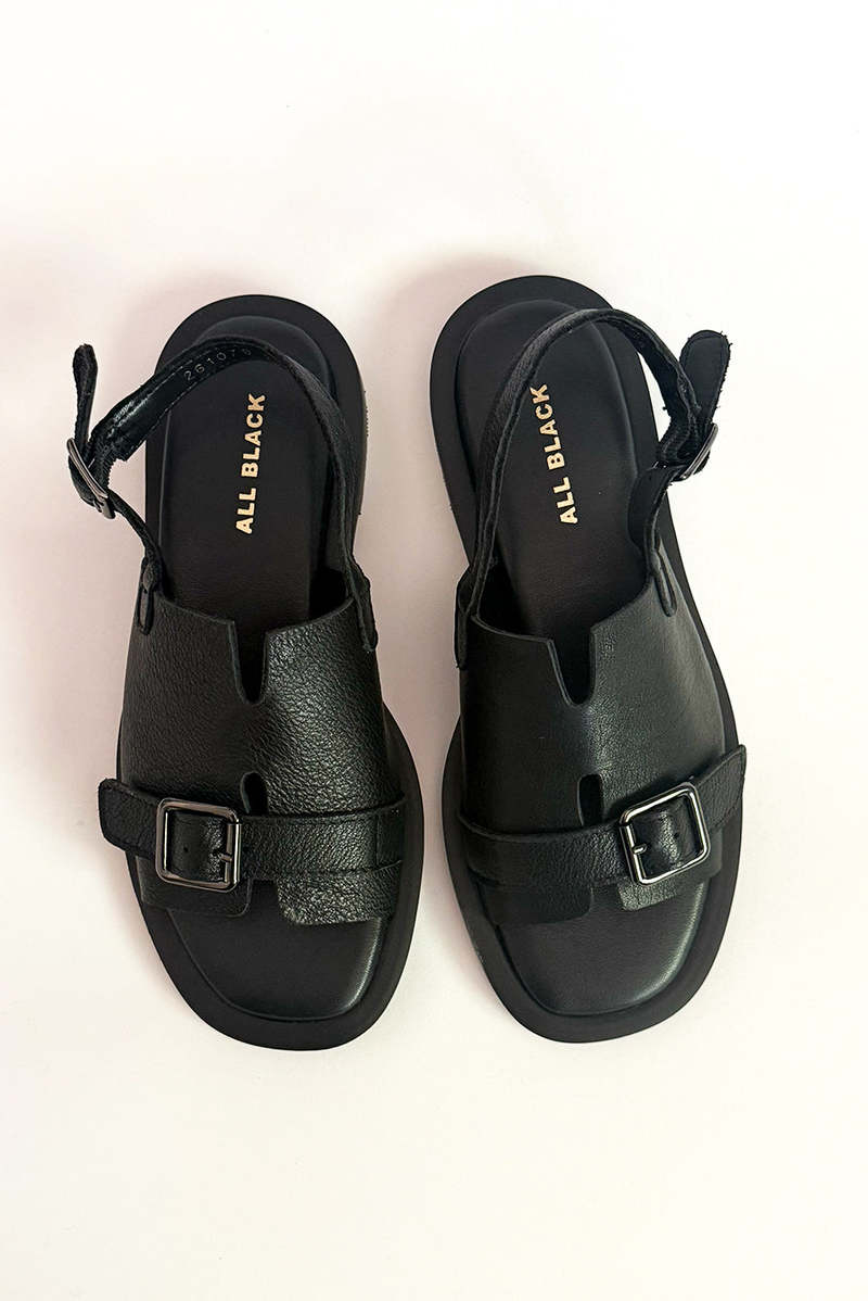 ALL BLACK Low Belt Sandal
