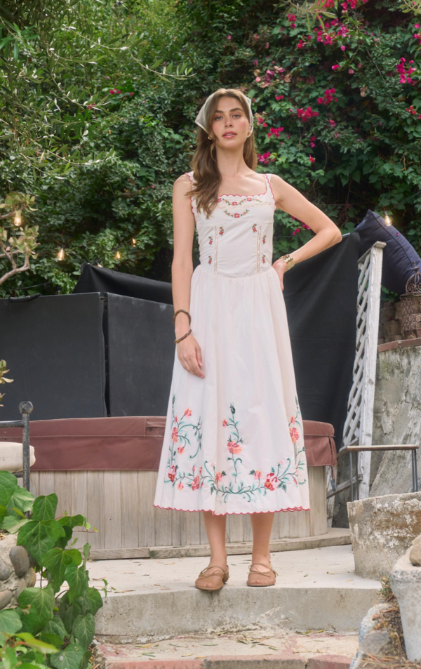 Moon River Scallop Edge Lace Trim Midi Dress - Ecru Moon River Scallop Edge Lace Trim Midi Dress - Ecru