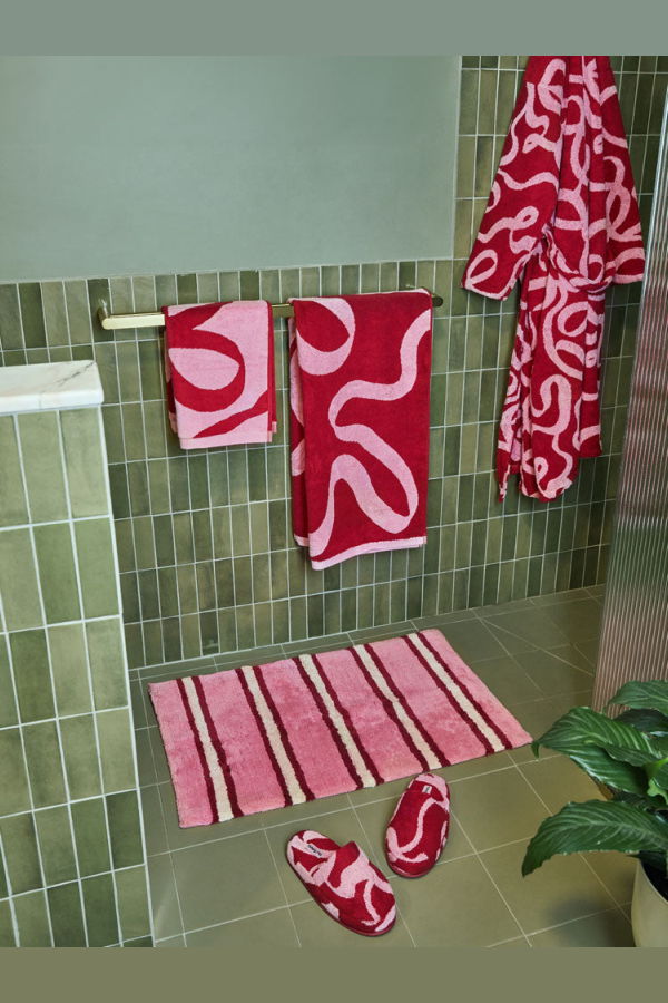 Mosey Me Ribbon Bath Towel