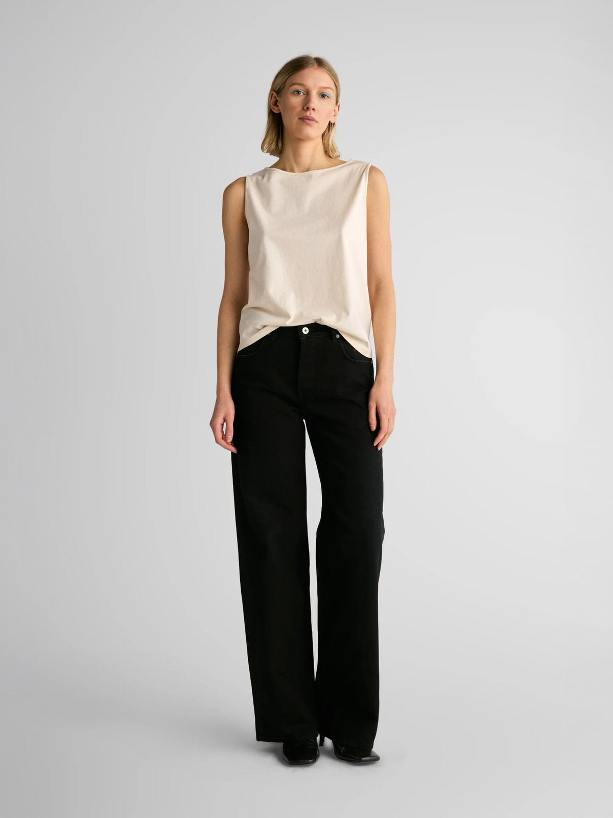 Livid Eva Sleeveless Top - Image 9 of 9