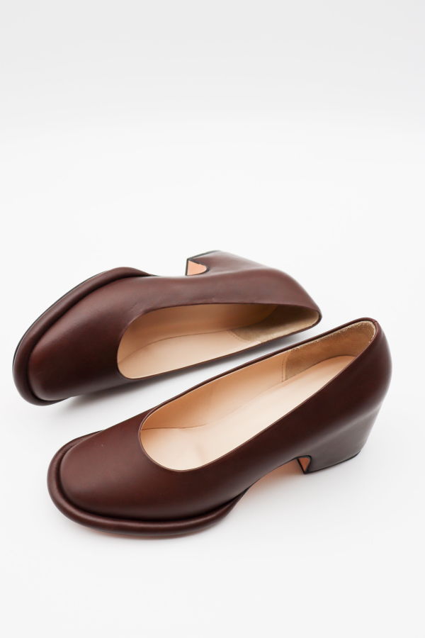 Lauren Manoogian Arch Pump