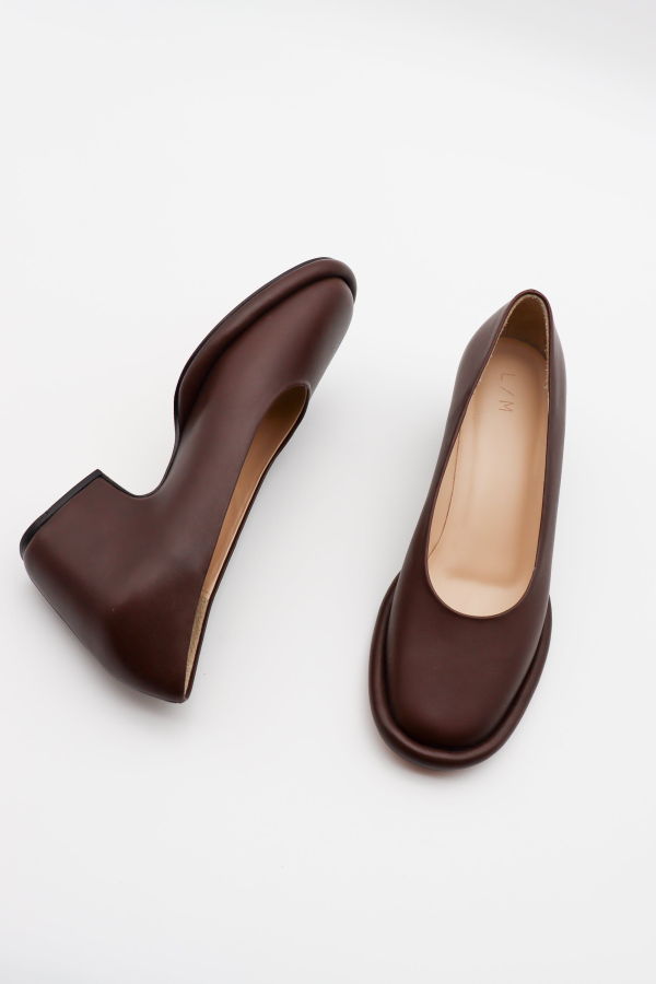 Lauren Manoogian Arch Pump