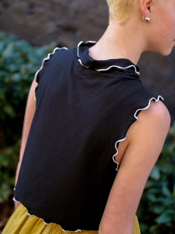 Wolcott : Takemoto SINGLES TANK IN BLACK JERSEY KNIT Wolcott : Takemoto SINGLES TANK IN BLACK JERSEY KNIT
