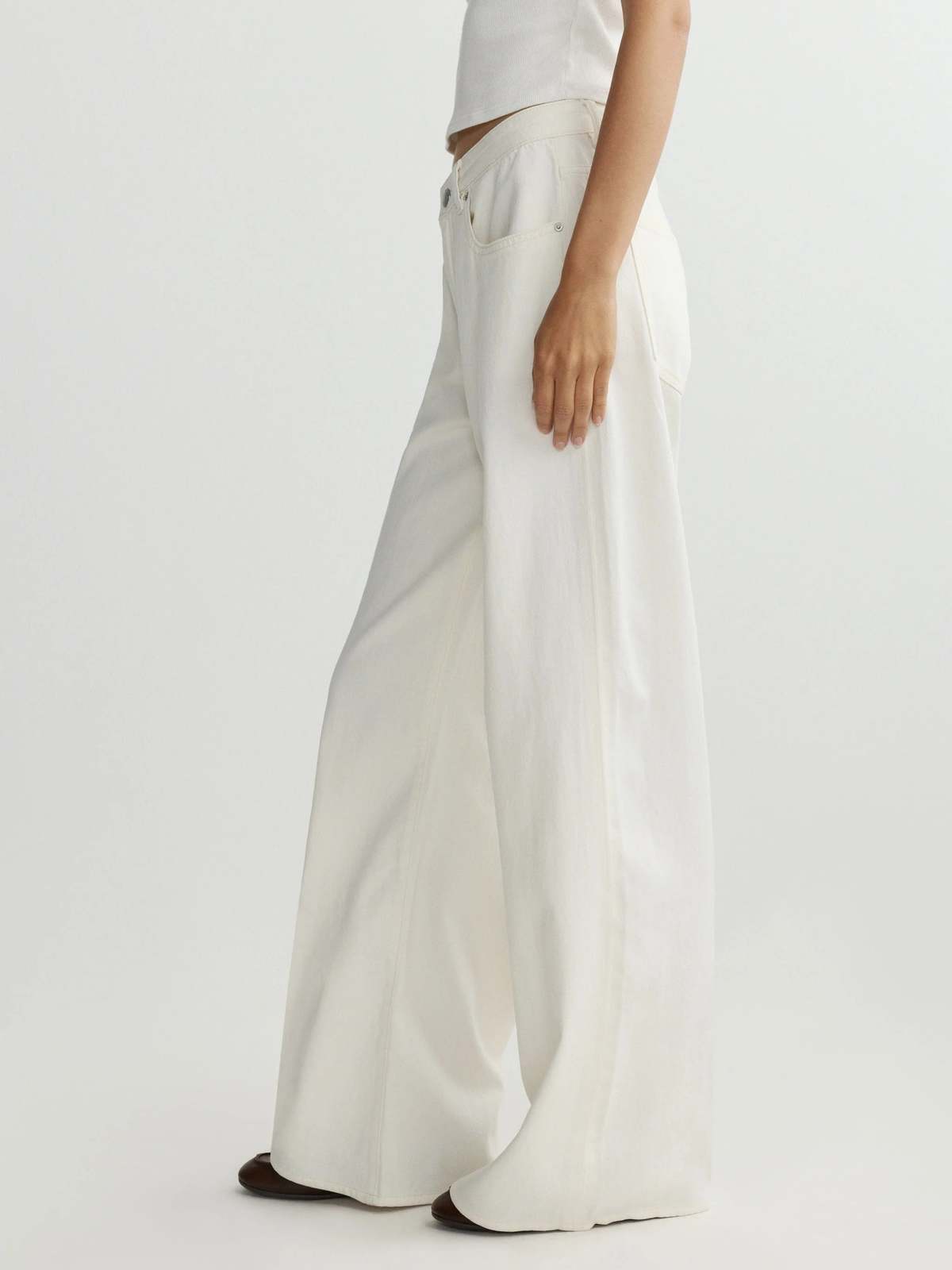 DL 1961 Alex Baggy Wide Leg Jeans - Eggshell Aura - Image 2 of 4