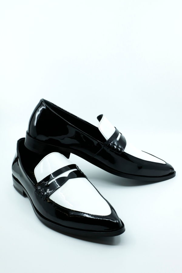 Ernest W. Baker Black & White Leather Sharp Toe Loafers